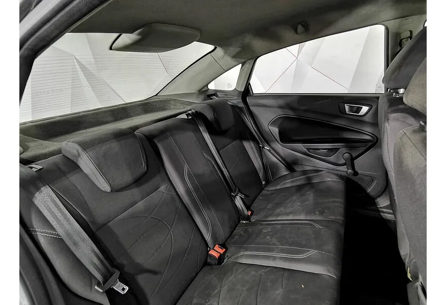 Ford Fiesta 1.6 Ti-VCT MT (105 л.с.) Trend Серый в АВИЛОН. Слайд №16 Ford Fiesta 1.6 Ti-VCT MT (105 л.с.) Trend Серый в АВИЛОН. Слайд №16