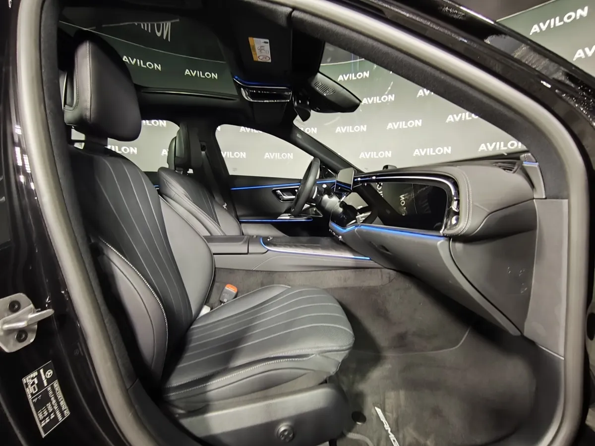 Mercedes-Benz E-Класс E 300 4MATIC (258 л.с.) Черный в АВИЛОН. Слайд №10