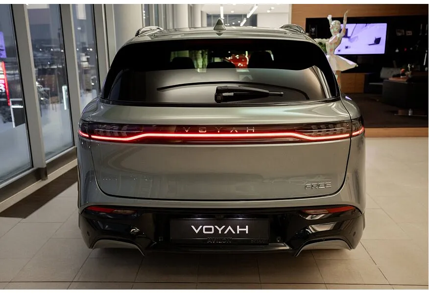 Voyah Free EVR 1.5 AT AWD (510 л.с.) Sport + Зеленый в АВИЛОН. Слайд №4