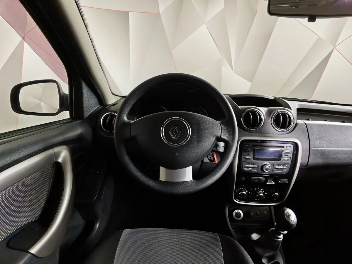 Renault Duster 2.0 MT 4x4 (143 л.с.) Коричневый в АВИЛОН. Слайд №17