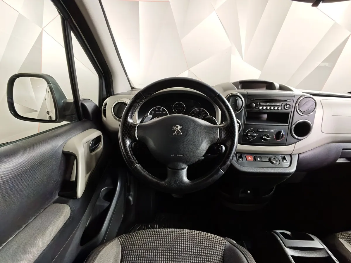 Peugeot Partner 1.6 e-HDi ETG (90 л.с.) Белый в АВИЛОН. Слайд №18