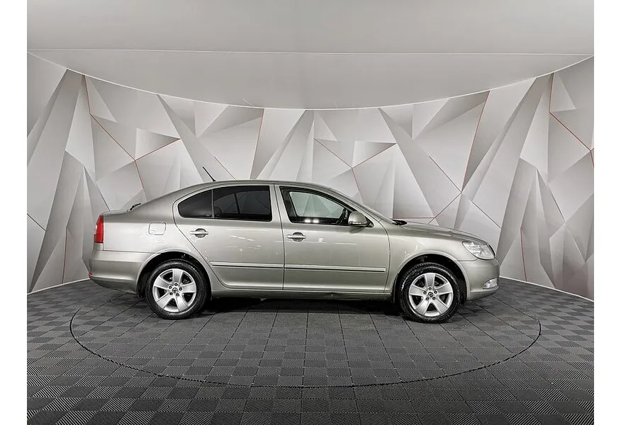 Skoda Octavia 1.8 TSI AT (152 л.с.) Бежевый в АВИЛОН. Слайд №6