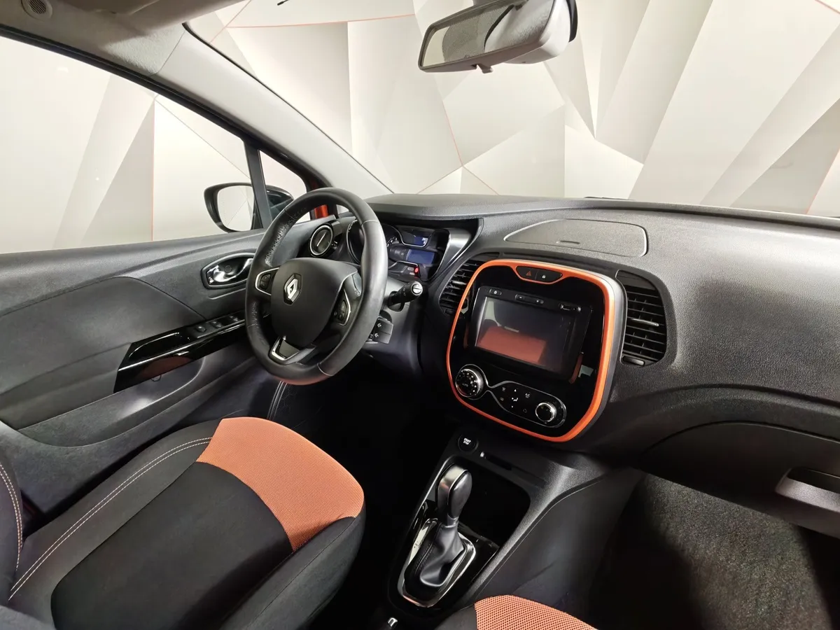 Renault Kaptur 1.6 X-tronic (114 л.с.) Life Оранжевый в АВИЛОН. Слайд №13