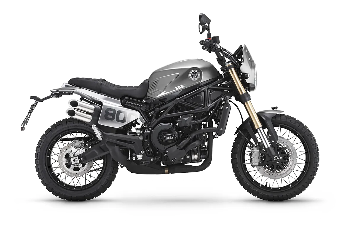 Benelli Leoncino 800 Trail