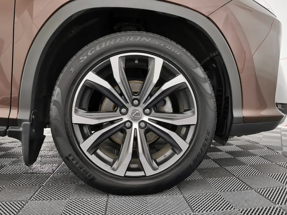 Lexus RX 350 AT AWD (300 л.с.) Executive Коричневый в АВИЛОН. Слайд №9