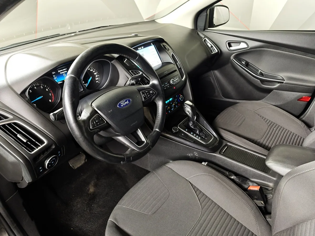 Ford Focus 1.5 EcoBoost AT (150 л.с.) Titanium Черный в АВИЛОН. Слайд №18