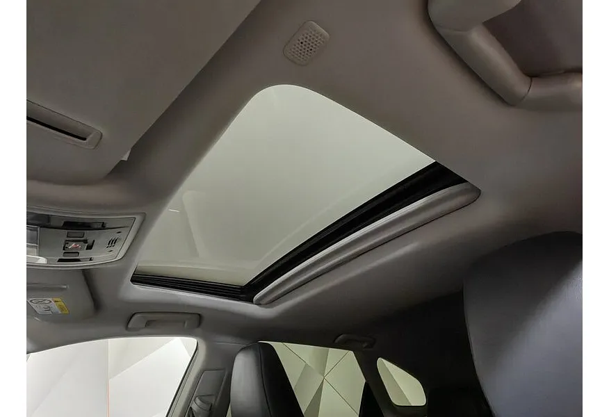 Lexus RX 350 AT AWD (300 л.с.) Premium Белый в АВИЛОН. Слайд №19