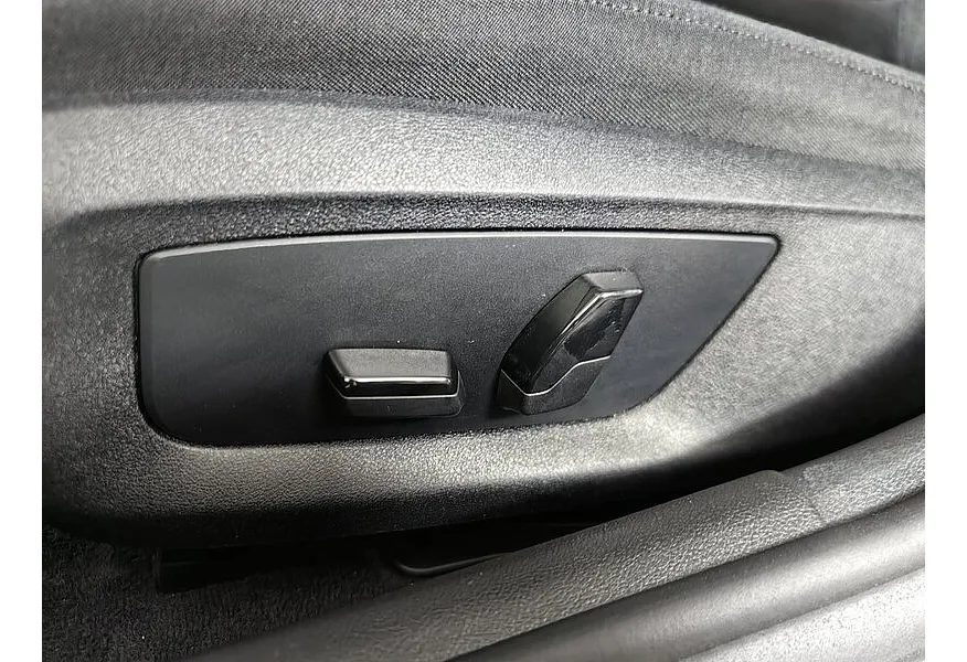 BMW 5 серия 520d Steptronic (190 л.с.) Коричневый в АВИЛОН. Слайд №16