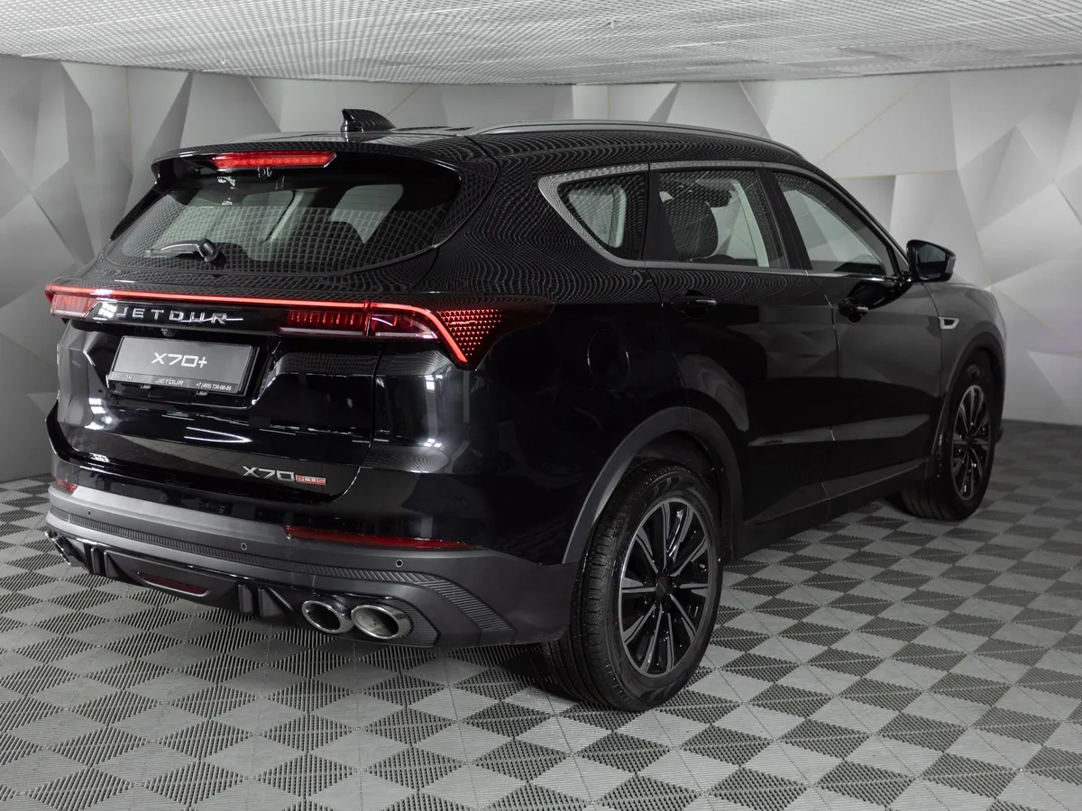 JETOUR X70 Plus 1.6 DCT (190 л.с.) Luxury Черный в АВИЛОН. Слайд №4