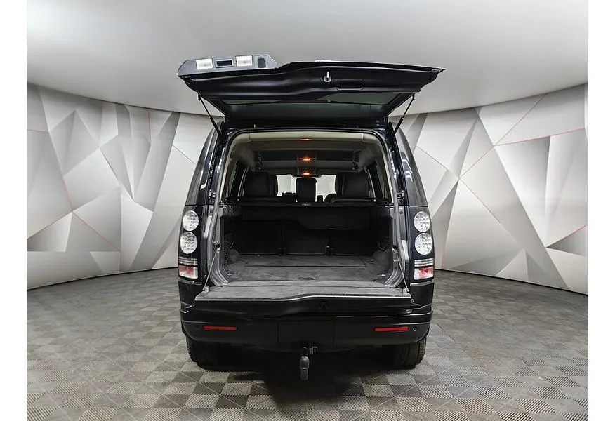 Land Rover Discovery 3.0 SDV6 AT 4WD (249 л.с.) SE Черный в АВИЛОН. Слайд №12