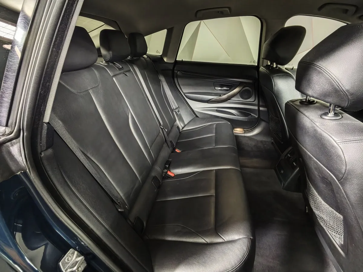 BMW 3 серия 320i AT (184 л.с.) Синий в АВИЛОН. Слайд №14