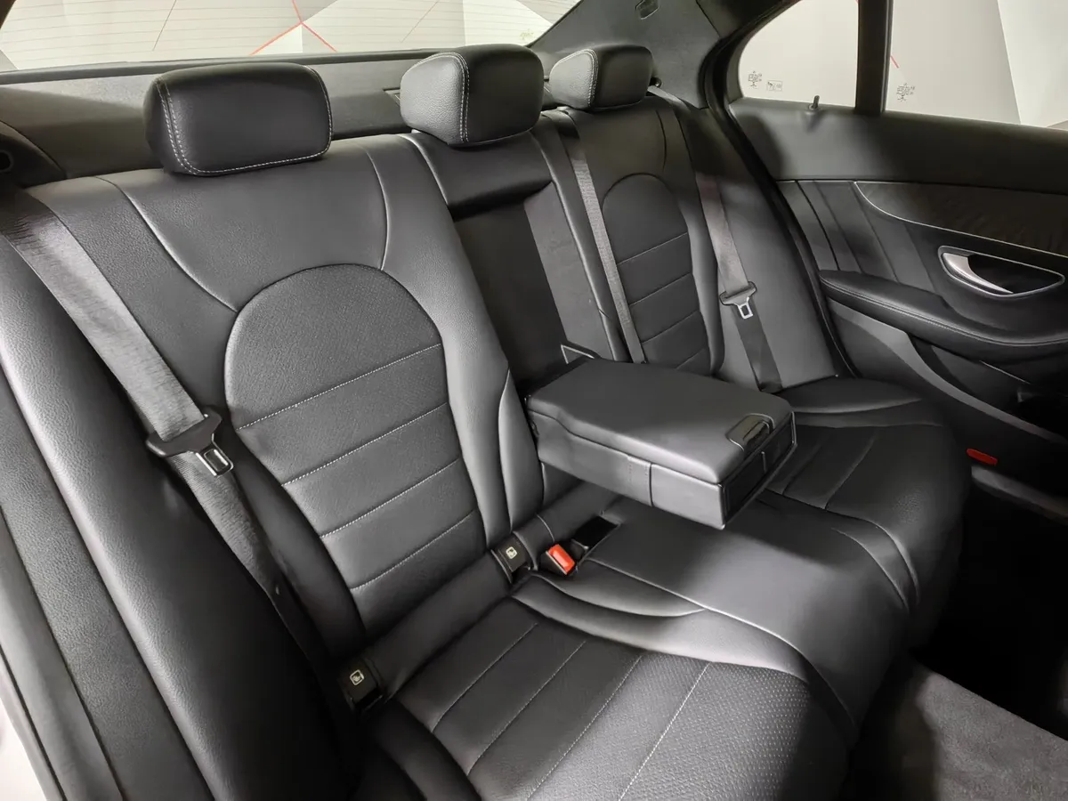 Mercedes-Benz C-Класс C 200 4Matic 9G-Tronic (184 л.с.) Sport Белый в АВИЛОН. Слайд №17