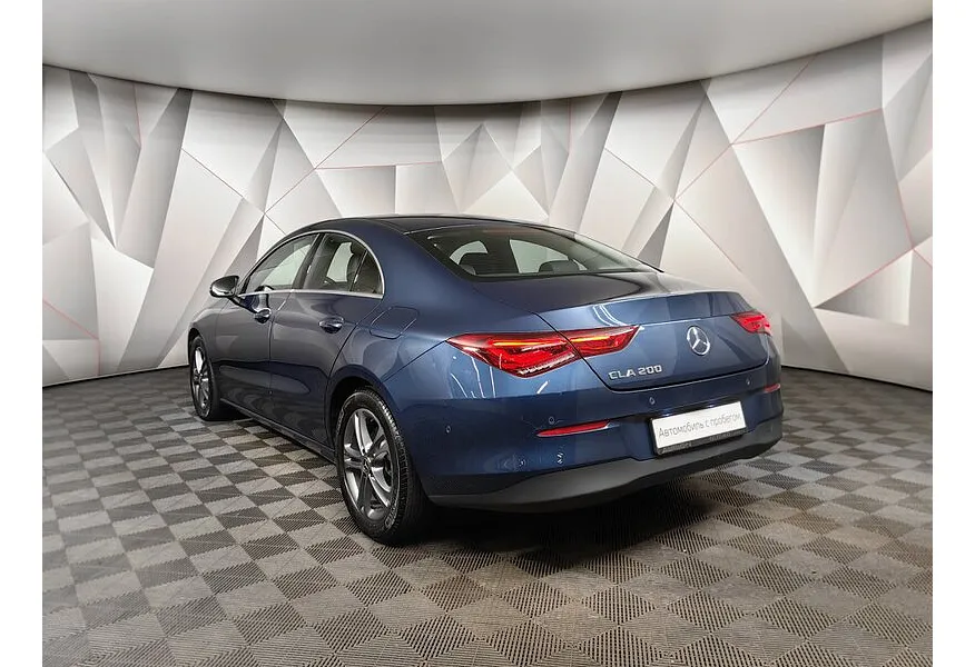 Mercedes-Benz CLA 200 7-G DCT (150 л.с.) Синий в АВИЛОН. Слайд №7