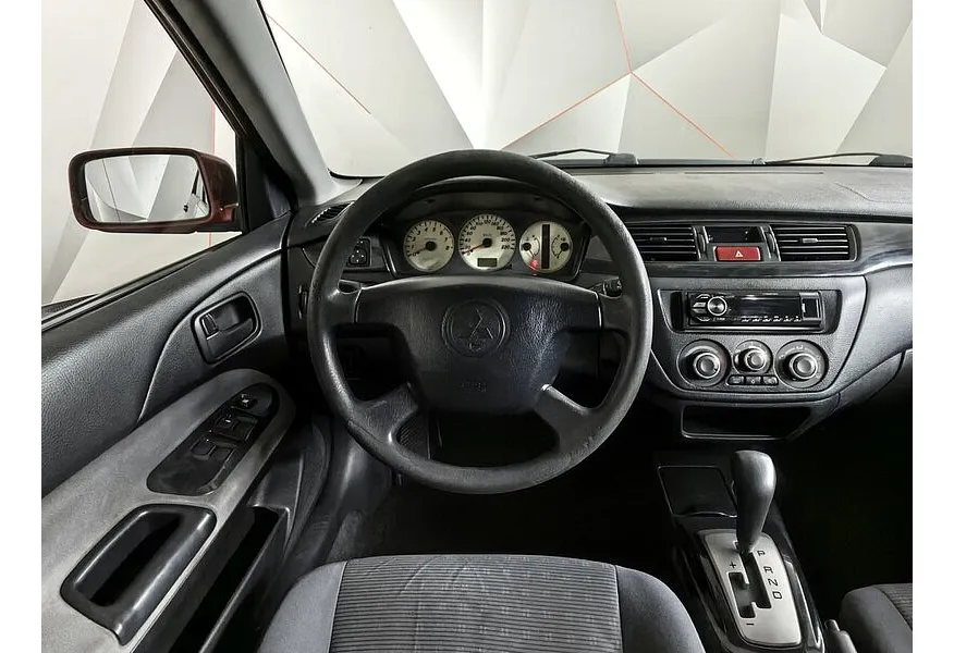 Mitsubishi Lancer 1.6 AT (98 л.с.) Красный в АВИЛОН. Слайд №17