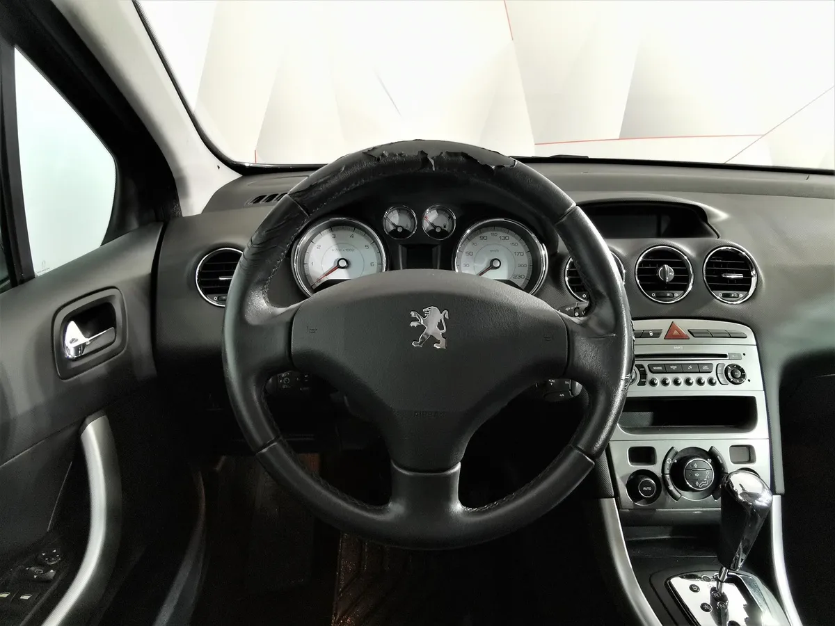 Peugeot 308 1.6 VTi AT (120 л.с.) Серый в АВИЛОН. Слайд №19