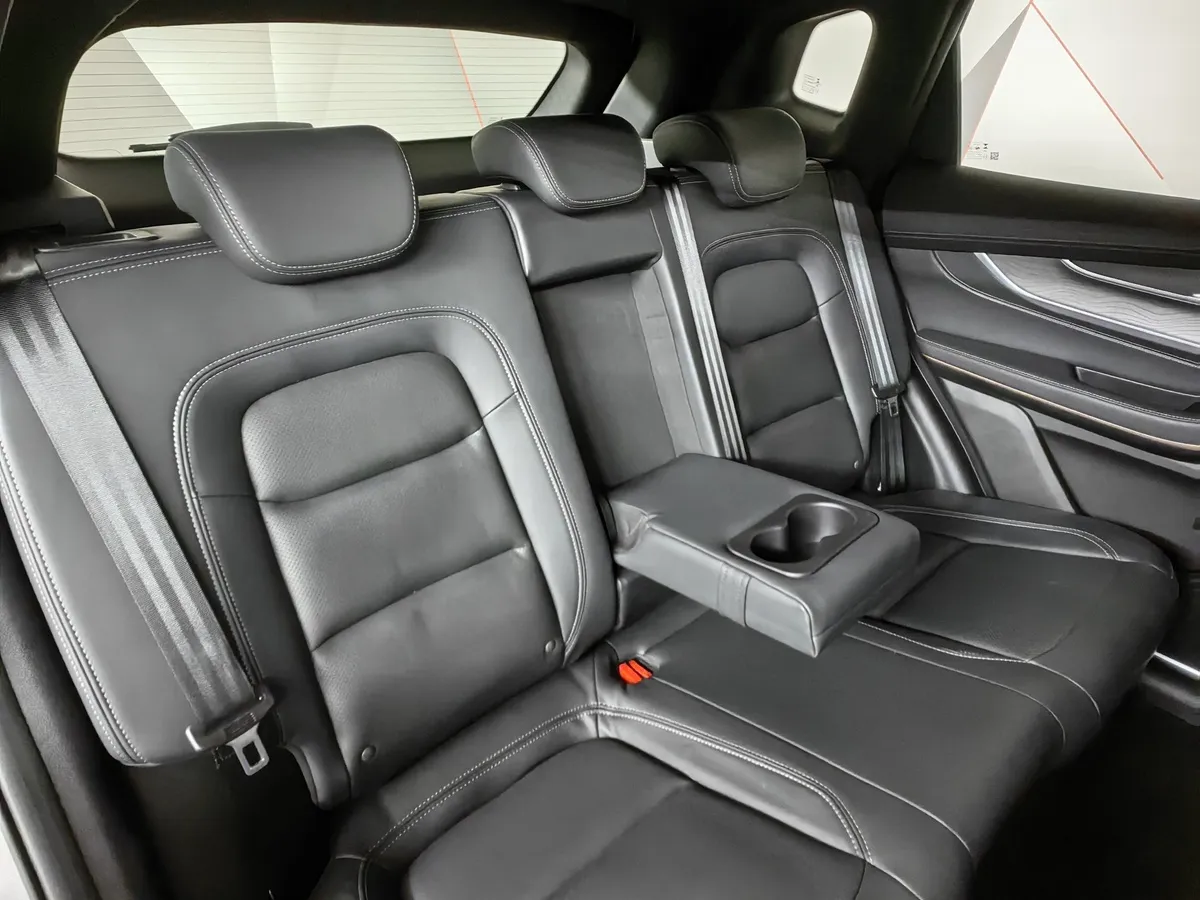 EXEED LX 1.5T CVT (147 л.с.) Business Серый в АВИЛОН. Слайд №16