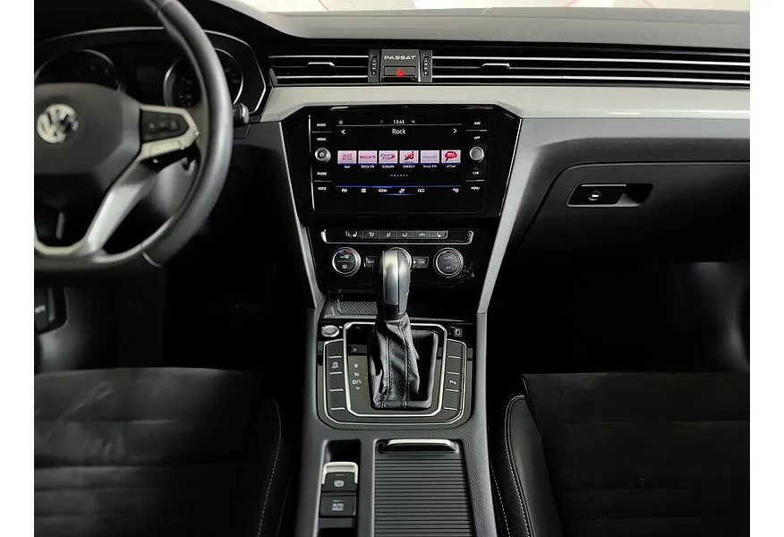 Volkswagen Passat 1.4 TSI DSG (150 л.с.) Business Белый в АВИЛОН. Слайд №15