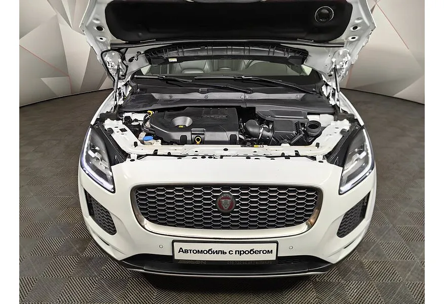 Jaguar E-Pace 2.0 D AT AWD (150 л.с.) S Белый в АВИЛОН. Слайд №11