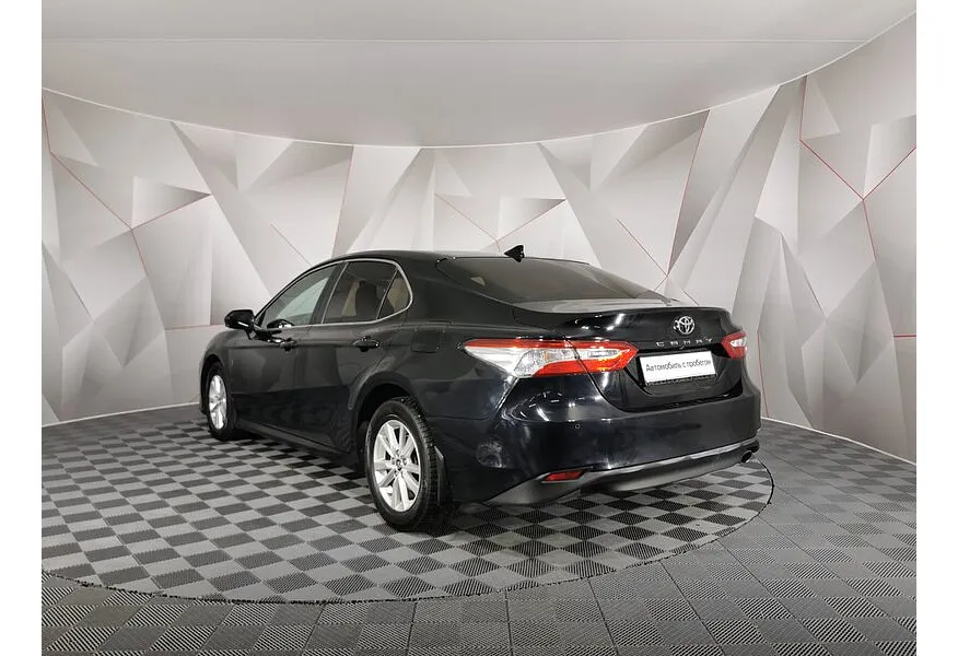 Toyota Camry 2.5 AT (181 л.с.) Черный в АВИЛОН. Слайд №4 Toyota Camry 2.5 AT (181 л.с.) Черный в АВИЛОН. Слайд №4