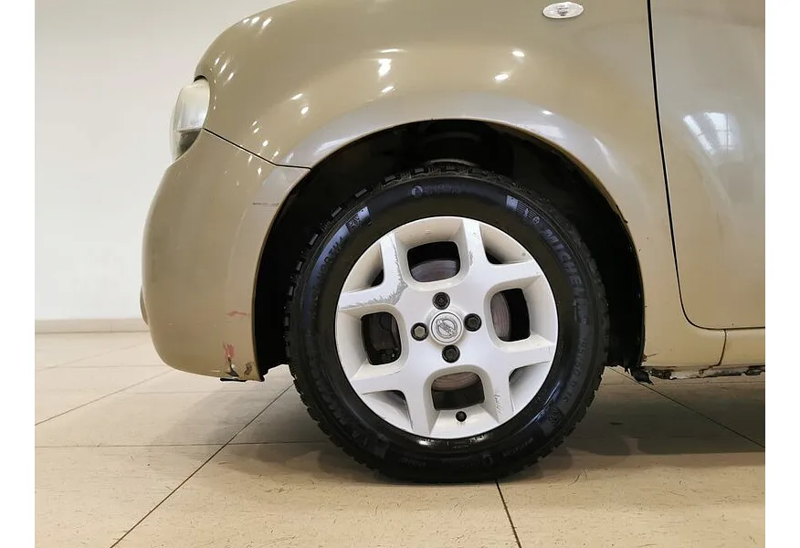 Nissan Cube 1.5 CVT (109 л.с.) Коричневый в АВИЛОН. Слайд №9