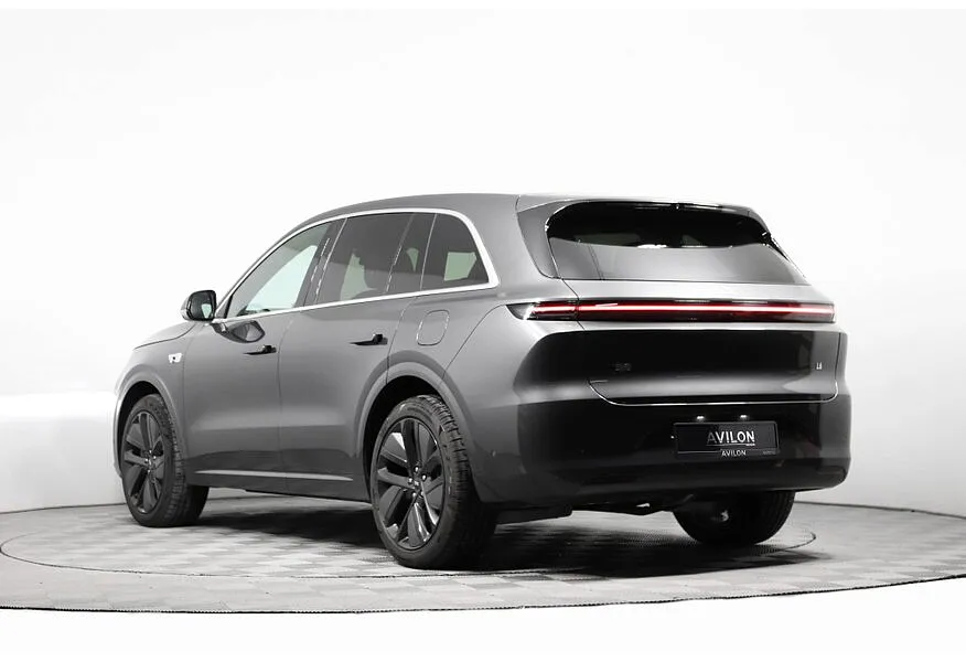 Li Auto L6 1.5 AT 4WD (150 л.с.) Max Серый в АВИЛОН. Слайд №4