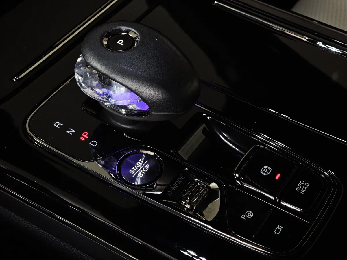 GAC M8 2.0T AT (231 л.с.) GX Premium Желтый в АВИЛОН. Слайд №22