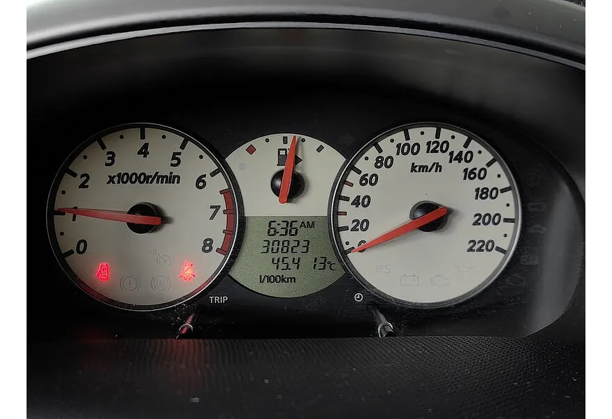 Nissan Micra 1.4 AT (88 л.с.) Красный в АВИЛОН. Слайд №16 Nissan Micra 1.4 AT (88 л.с.) Красный в АВИЛОН. Слайд №16