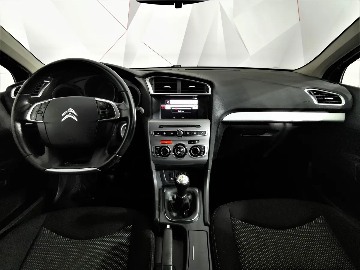 Citroen C4 1.6 VTi MT (116 л.с.) Коричневый в АВИЛОН. Слайд №12