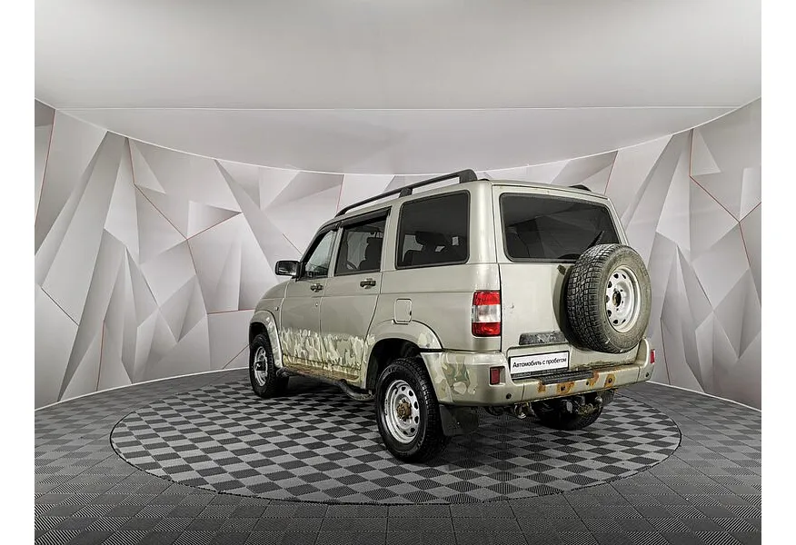 УАЗ Patriot 2.7 MT 4WD (128 л.с.) Желтый в АВИЛОН. Слайд №4