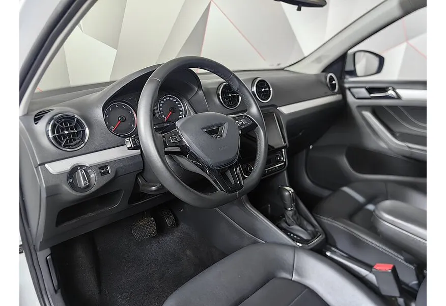 Jetta VA3 1.5 AT (112 л.с.) Aggressive Белый в АВИЛОН. Слайд №19