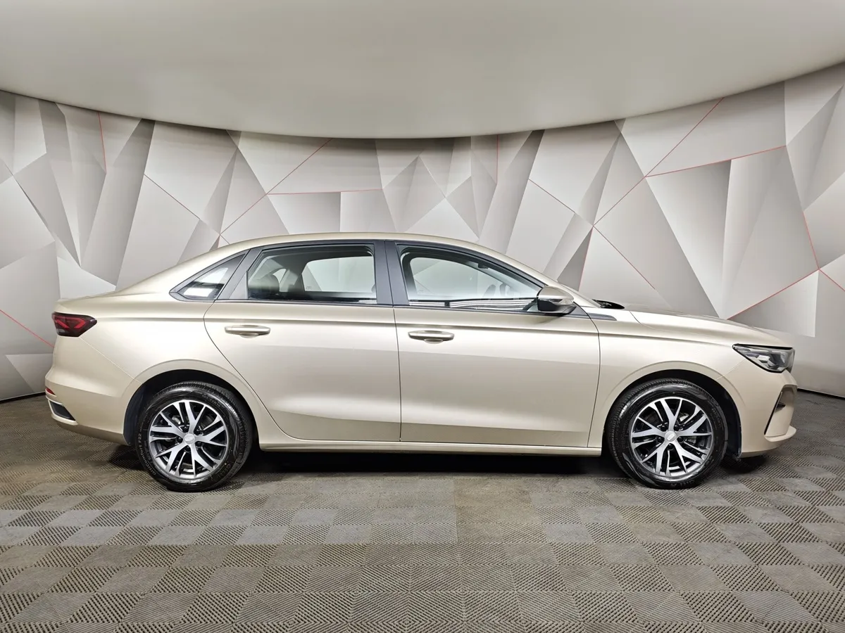 Geely Emgrand 1.5 AT 2WD (122 л.с.) Luxury Бежевый в АВИЛОН. Слайд №6
