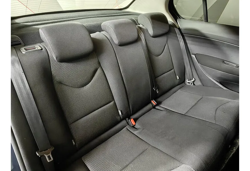 Peugeot 408 1.6 HDI MT (112 л.с.) Синий в АВИЛОН. Слайд №14