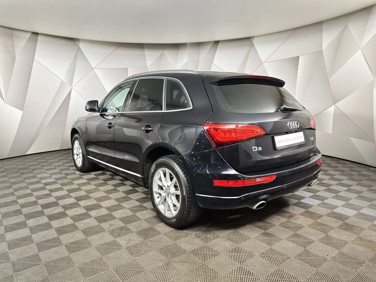 Audi Q5 2.0 TFSI Tiptronic quattro (225 л.с.) Черный в АВИЛОН. Слайд №4