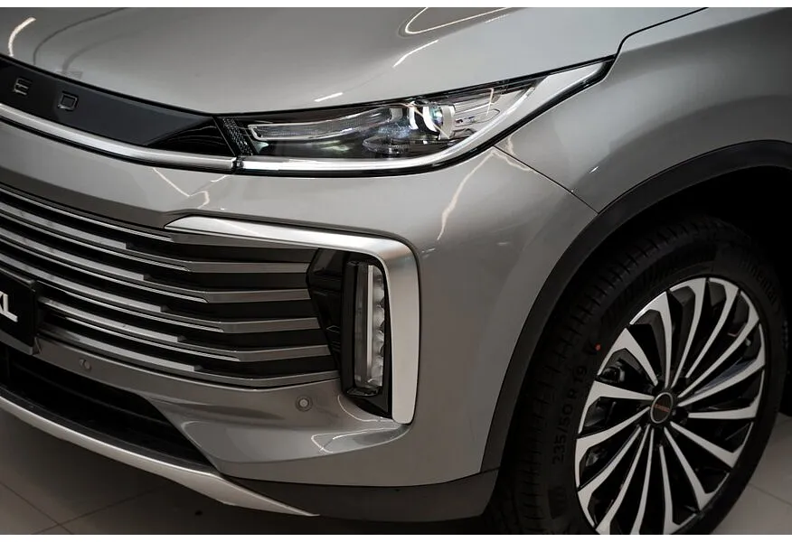 EXEED TXL 2.0 8AT AWD (197 л.с.) Flagship IOV Серебристый в АВИЛОН. Слайд №18