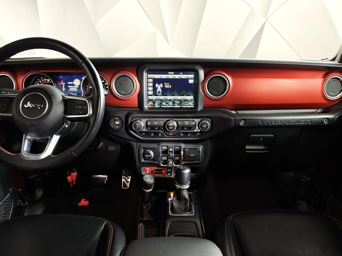 Jeep Wrangler 3.6 AT AWD (290 л.с.) Rubicon Красный в АВИЛОН. Слайд №15