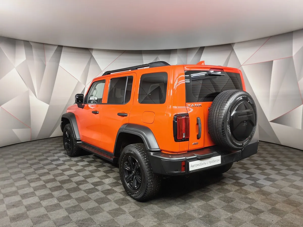 TANK 300 2.0T AT 4WD (220 л.с.) Adventure Оранжевый в АВИЛОН. Слайд №4
