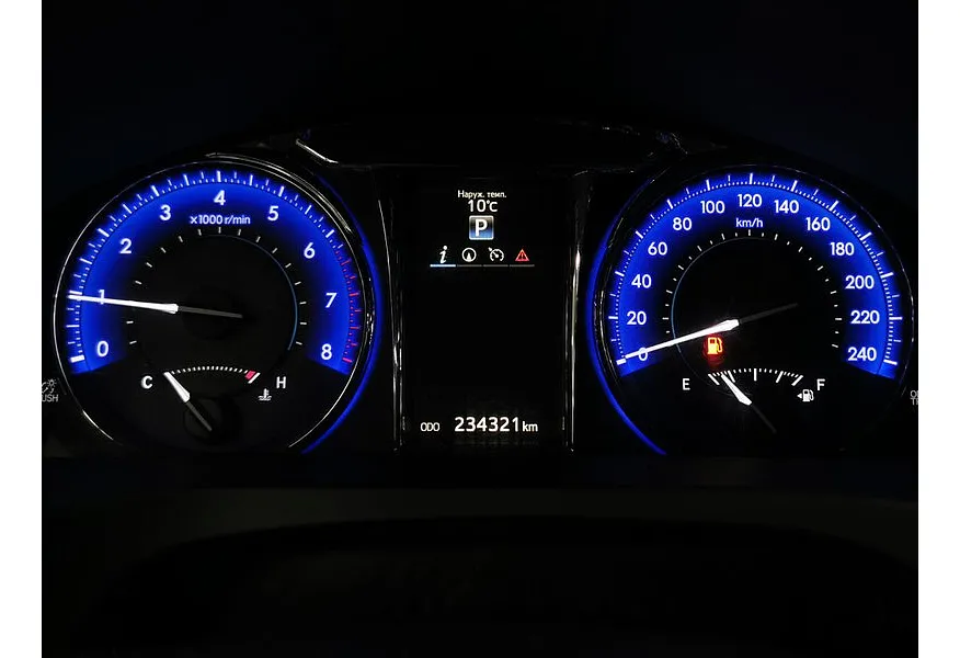 Toyota Camry 3.5 AT (249 л.с.) Белый в АВИЛОН. Слайд №17 Toyota Camry 3.5 AT (249 л.с.) Белый в АВИЛОН. Слайд №17