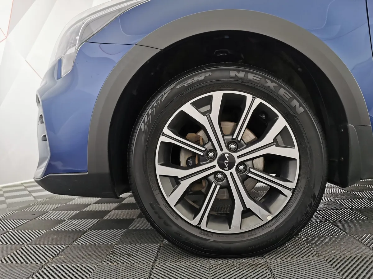 Kia Rio X 1.6 AT (123 л.с.) Premium Синий в АВИЛОН. Слайд №9