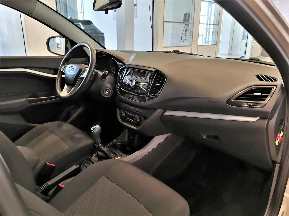 ВАЗ (Lada) Vesta 1.6 MT (106 л.с.) Серый в АВИЛОН. Слайд №12