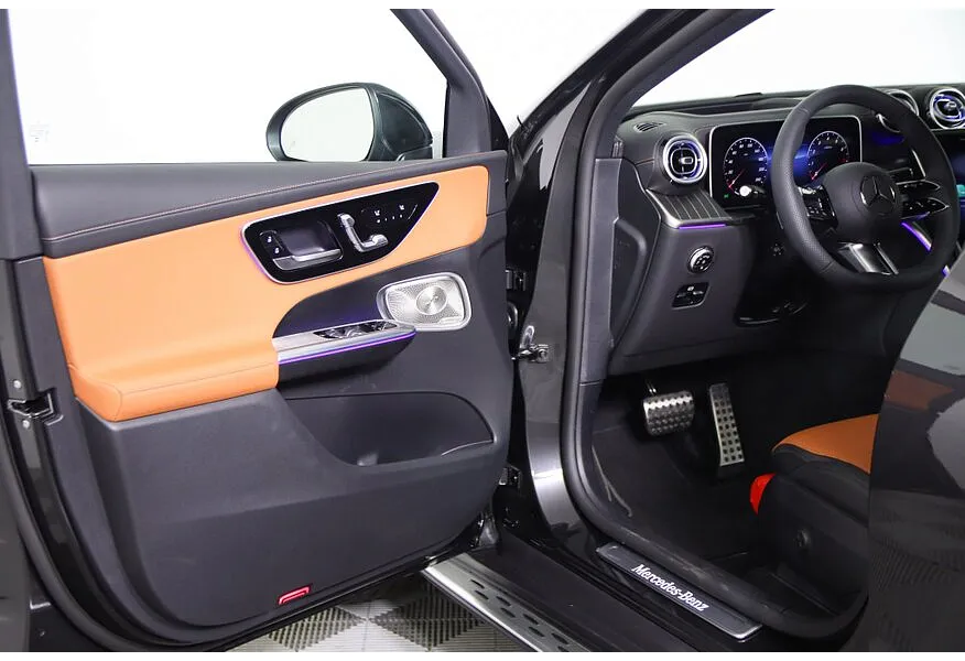 Mercedes-Benz GLC Купе 300 9G-TRONIC 4MATIC (272 л.с.) Серый в АВИЛОН. Слайд №17