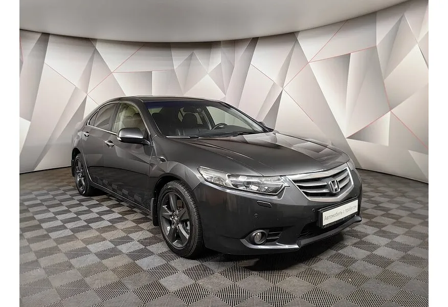 LIVE. Слайд №2