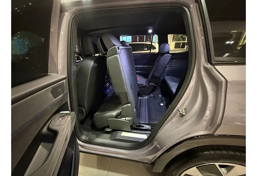 Volkswagen Teramont PRO 2.0 TSI 7DSG 4Motion (272 л.с.) Summit Edition Серый в АВИЛОН. Слайд №13