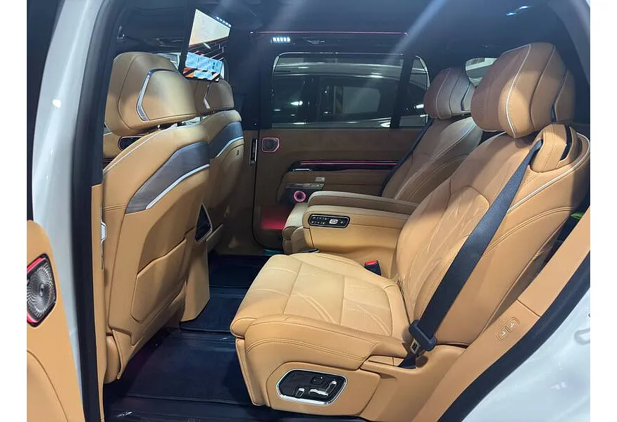 Zeekr 9X 2.0h AT 4WD (1177 л.с.) Ultra Черный в АВИЛОН. Слайд №11