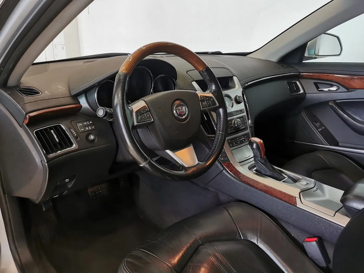 Cadillac CTS 3.6 V6 SIDI AWD (311 л.с.) Серебристый в АВИЛОН. Слайд №18