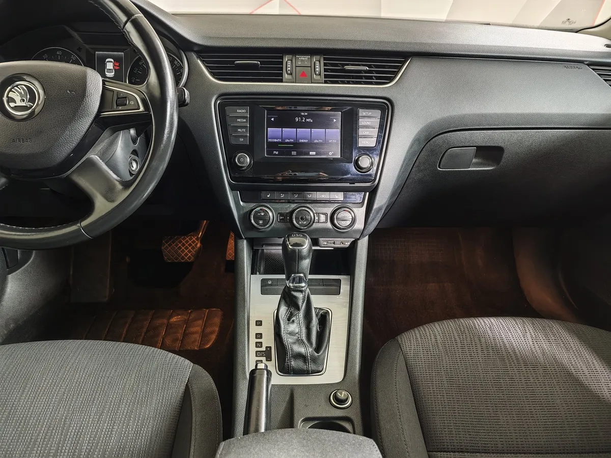 Skoda Octavia 1.8 TSI DSG (180 л.с.) Style Белый в АВИЛОН. Слайд №13