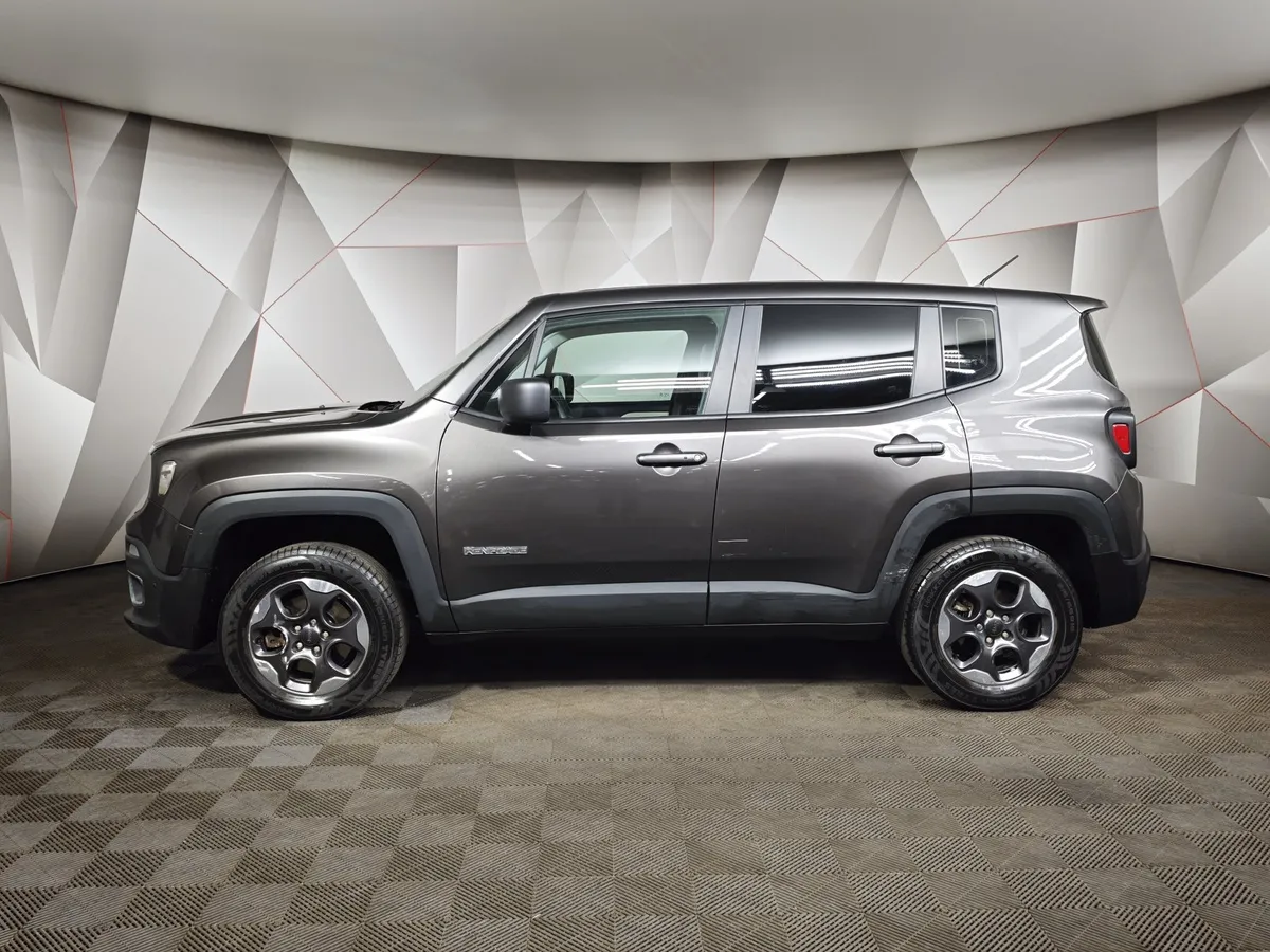 Jeep Renegade 2.4 AT 4x4 (184 л.с.) Trailhawk Серый в АВИЛОН. Слайд №5