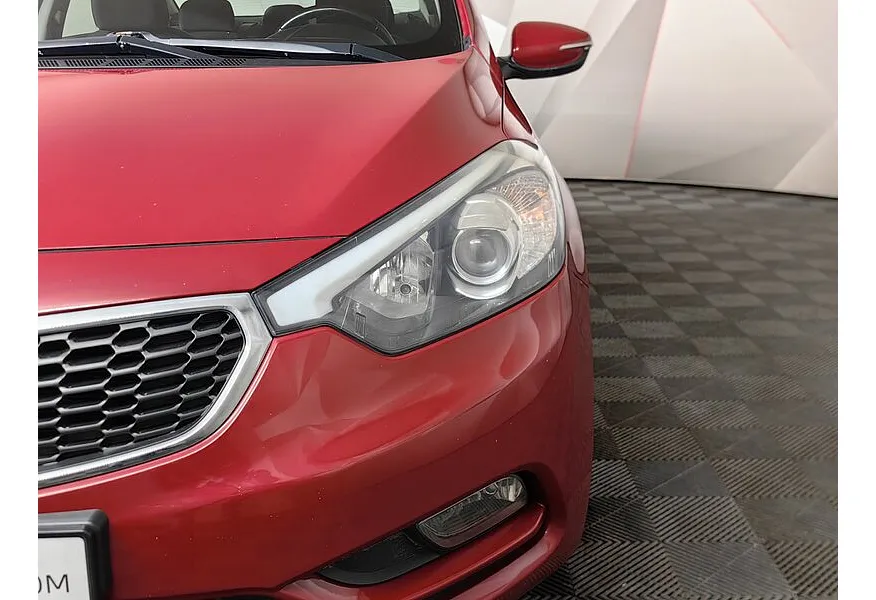 Kia Cerato 1.6 AT (130 л.с.) Красный в АВИЛОН. Слайд №10