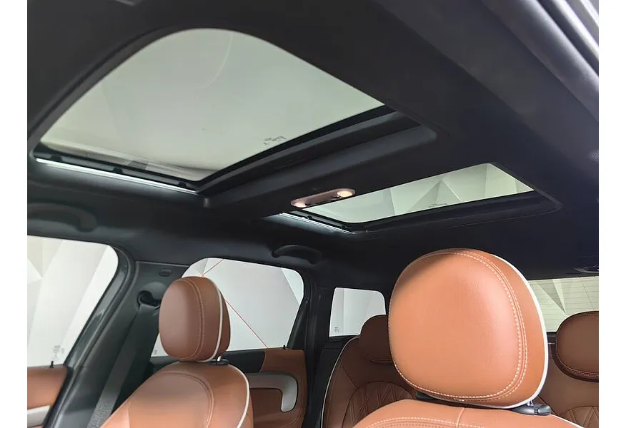 АВИЛОН - Mini Countryman 1.6 AT ALL4 (184 л.с.) Зеленый - slide 16