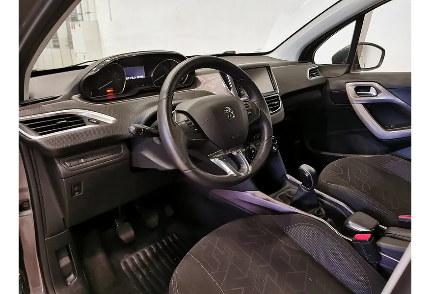 Peugeot 2008 1.6 VTi MT (115 л.с.) Серый в АВИЛОН. Слайд №18