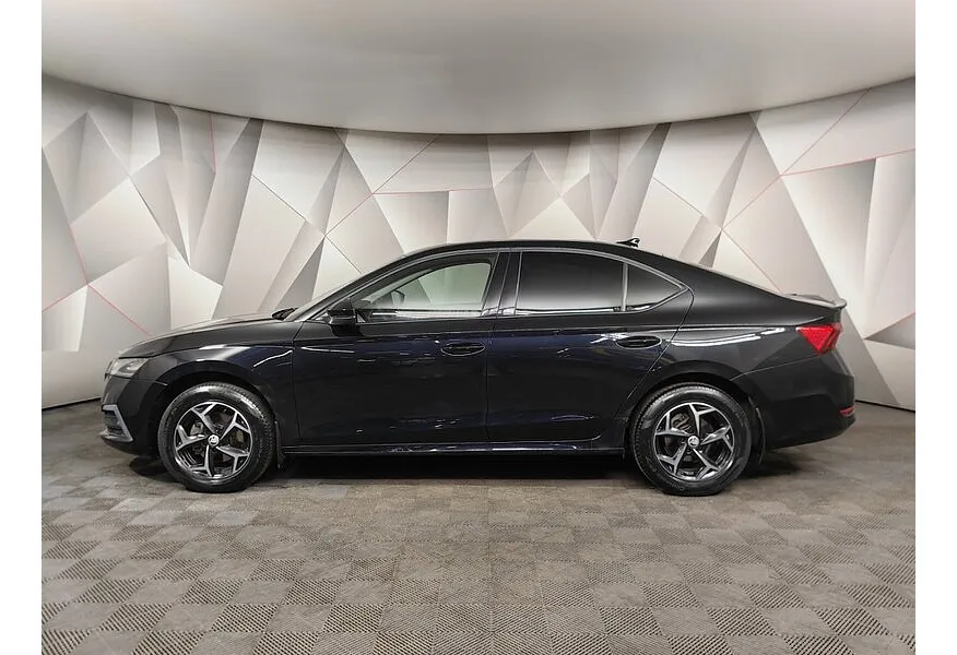 Skoda Octavia 1.4 AT FWD (150 л.с.) Style Plus Черный в АВИЛОН. Слайд №5